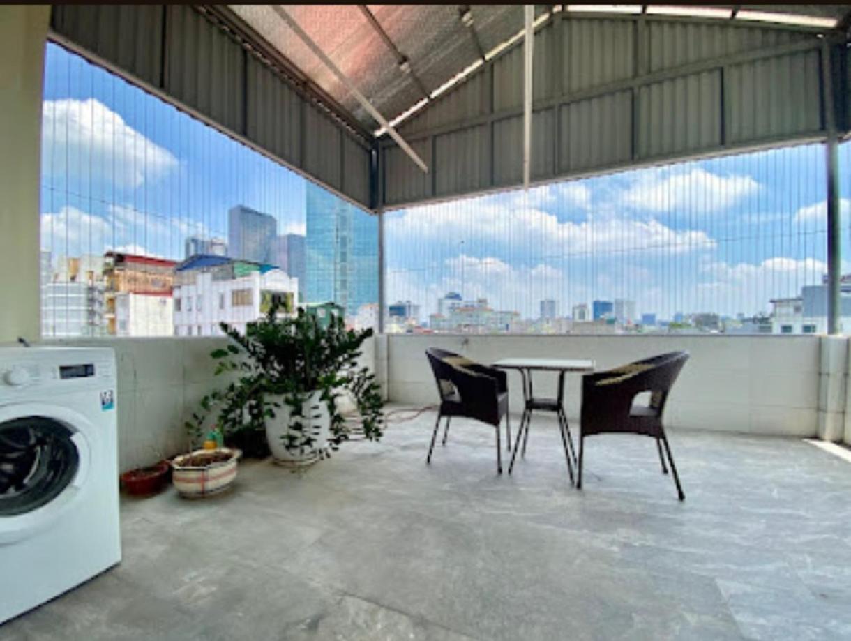 22Housing Hotel & Residence 60 Linh Lang Hanoï Extérieur photo